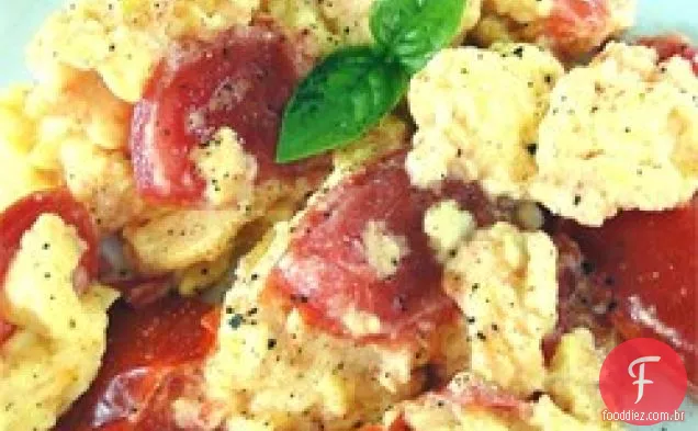 Tomate Fresco Parmesão Scramble