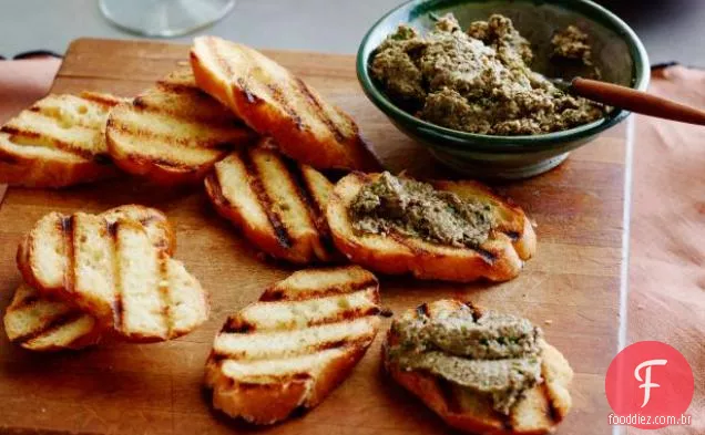 Cogumelo Pesto Crostini