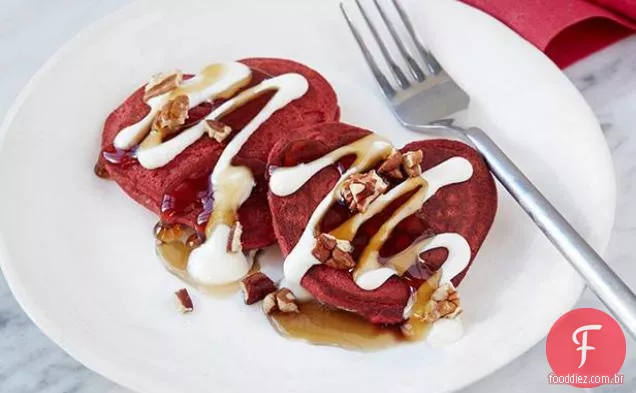Panquecas De Coração De Veludo Vermelho