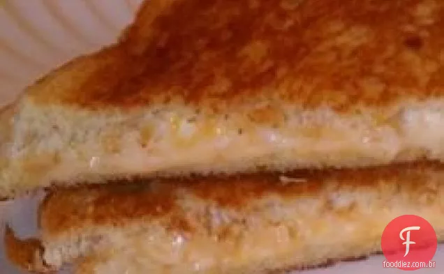 Sanduíches Gourmet De Queijo Grelhado