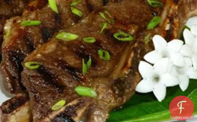 Kalbi (Coreano churrasco costelas curtas)