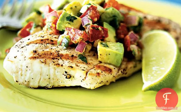 Mahi Mahi Grelhado Com Abacate-Salsa Chile