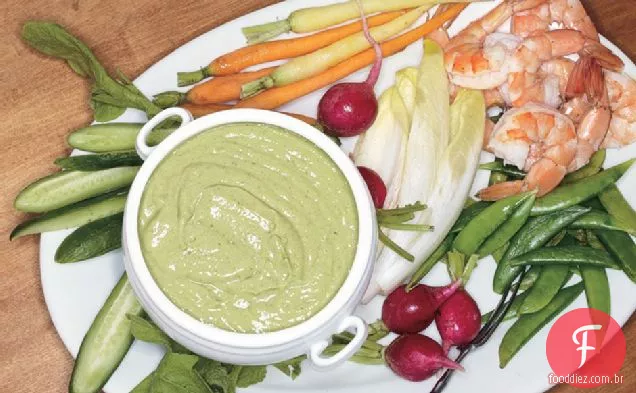 Crudités E Camarão Com Mergulho De Deusa Verde