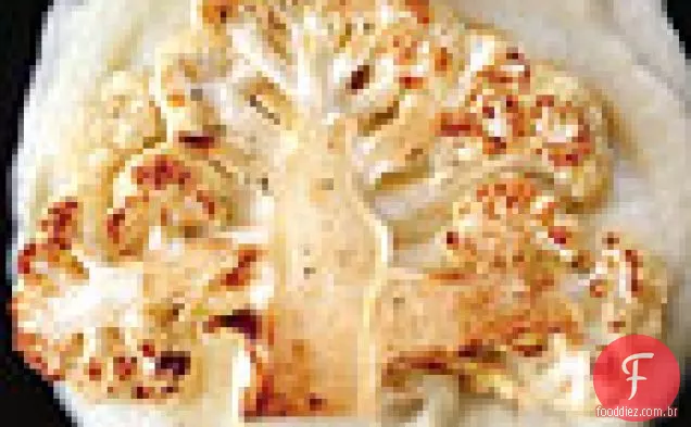 Bifes de couve-flor com purê de couve-flor