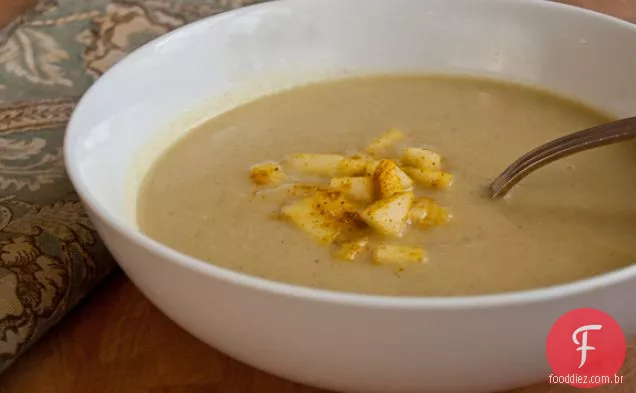 Couve-Flor Com Curry E Sopa De Maçã