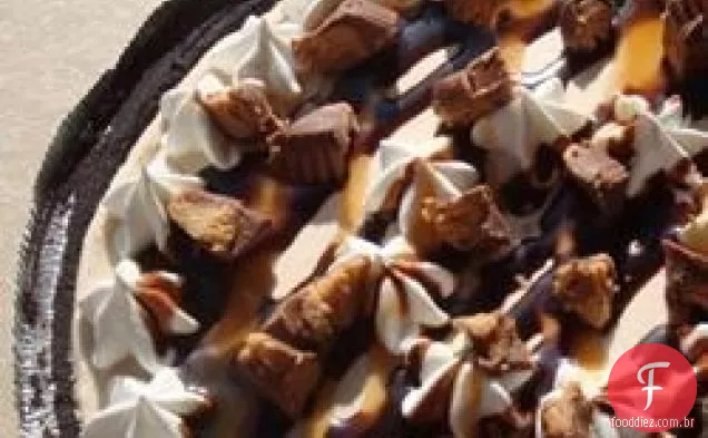 Torta de manteiga de amendoim lisa e cremosa
