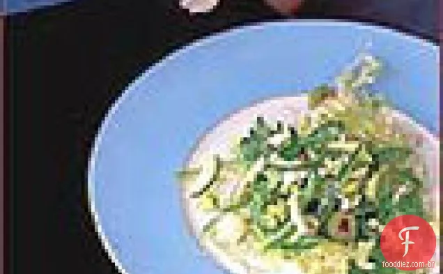 Salada de couve-flor, Brococoflower e Frisée com azeitonas