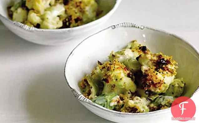 Queijo De Couve-Flor Com Cobertura De Sálvia Crocante