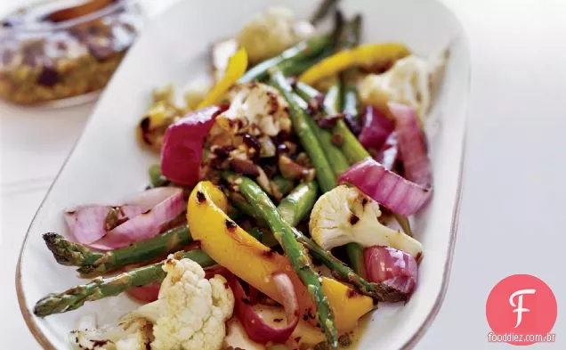 Tira bife e legumes com Olivada Garlicky