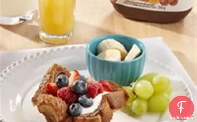 Copos de torrada francesa cobertos com NUTELLA®