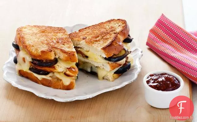 Queijo Grelhado Trufado De Dois Andares