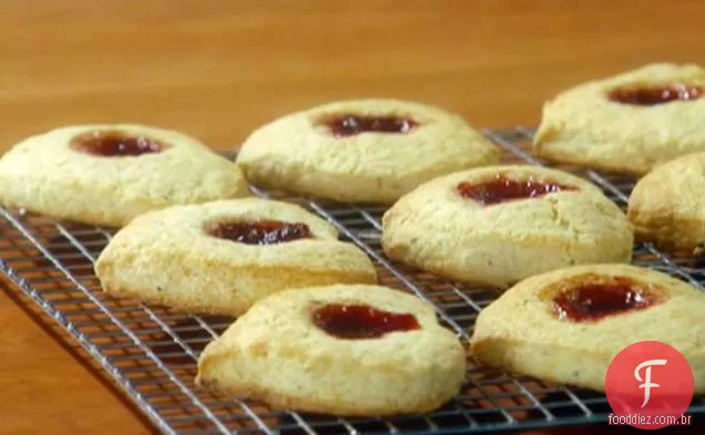 Scones de morango e alecrim