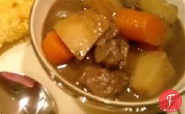 Ensopado de carne LaVohn