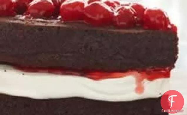 Torta De Cereja De Chocolate Decadente