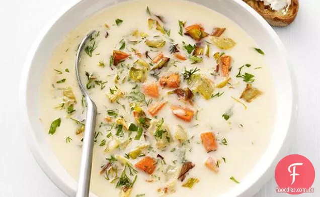 Sopa De Batata-Erva-Doce