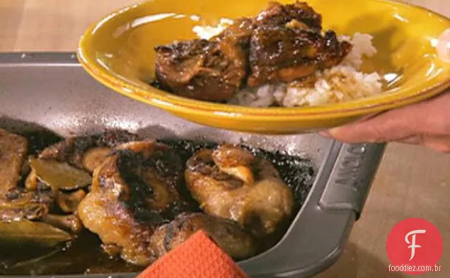 Oxtails favoritos de Michael com arroz com manteiga