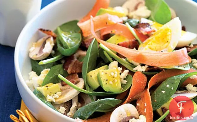 Salada de espinafre com Bacon e ovos