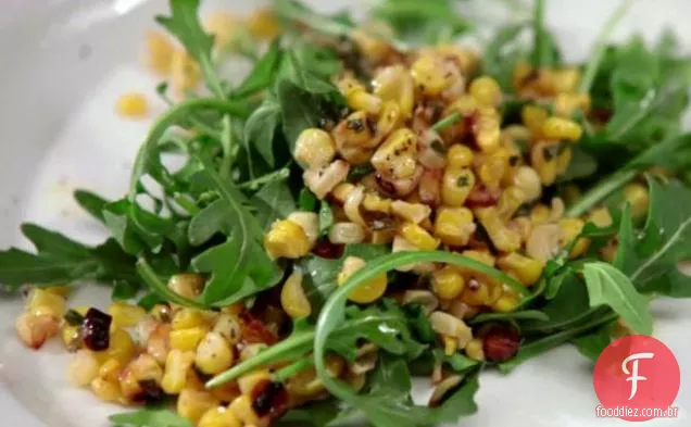 Rúcula Selvagem e salada de milho grelhada