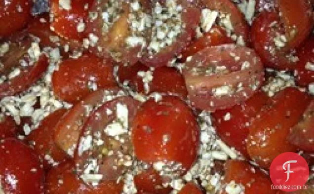 Salada de tomate e queijo Feta