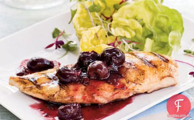 Frango Grelhado Com Molho De Cereja Picante
