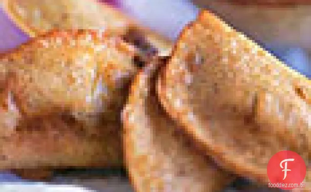 Quesadillas fritas com dois recheios