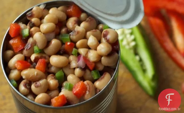 Salada de ervilha de olhos pretos