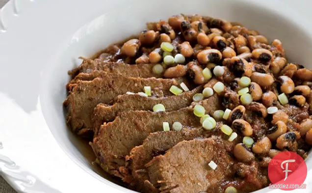 Panela lenta peito picante com Caviar Texas