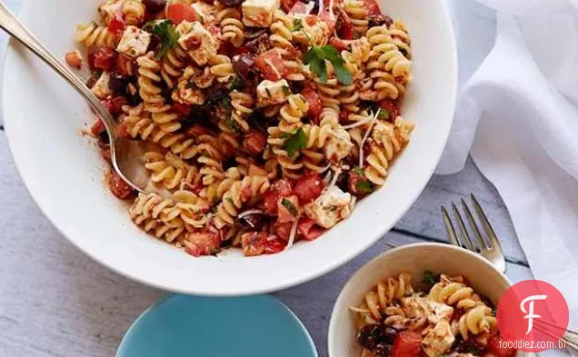 Tomate Feta Pasta Salada