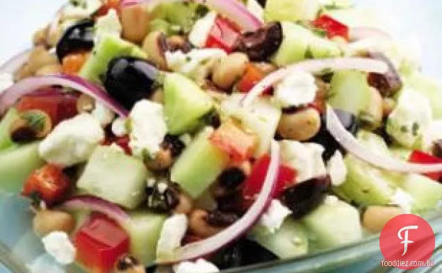 Salada de pepino e ervilha de Olhos Pretos