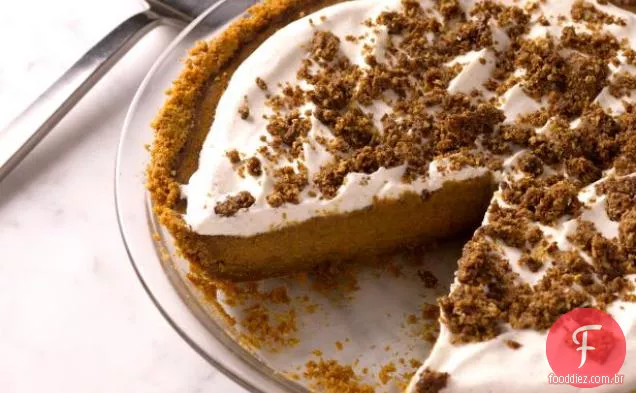 Torta de abóbora de Bobby Flay com Crunch de canela e chantilly Bourbon-Maple