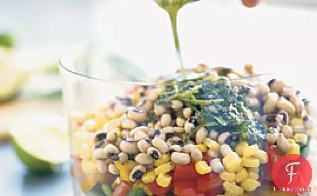 Salada de ervilha de cevada e Olhos Pretos