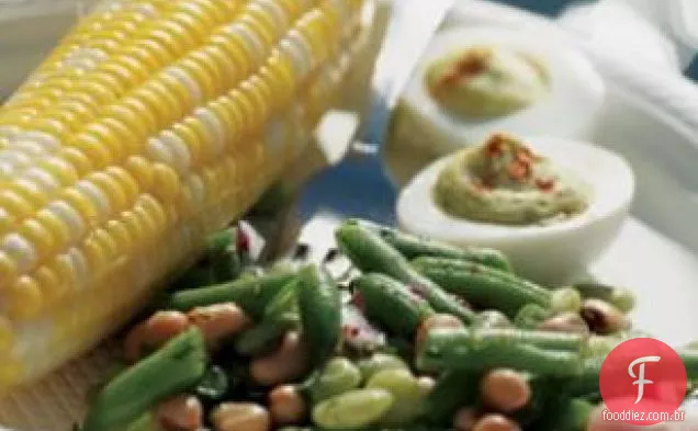 Salada de três feijões