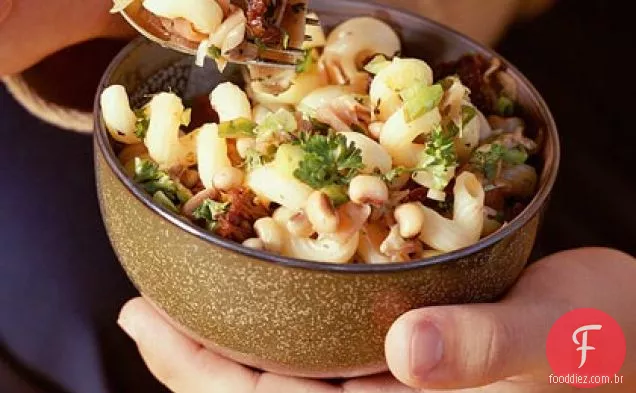 John's hot-and-Hoppin' Cavatappi
