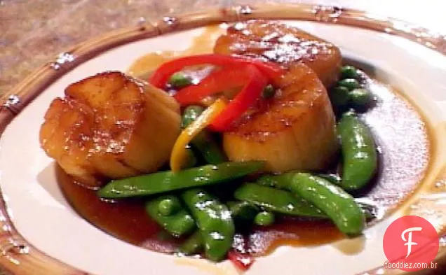 Vieiras Wok Seared Em Molho De Manteiga Teriyaki Tabasco