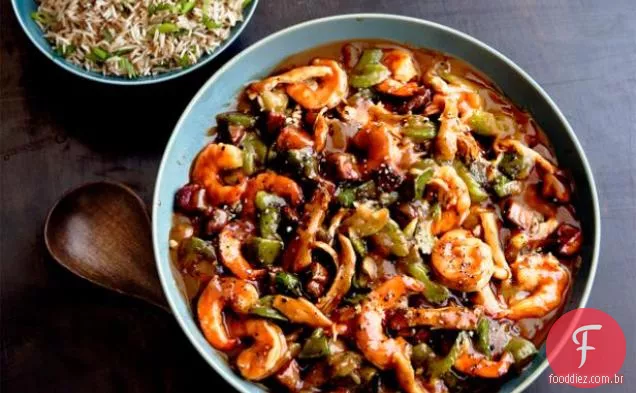 Camarão e frango Etouffee