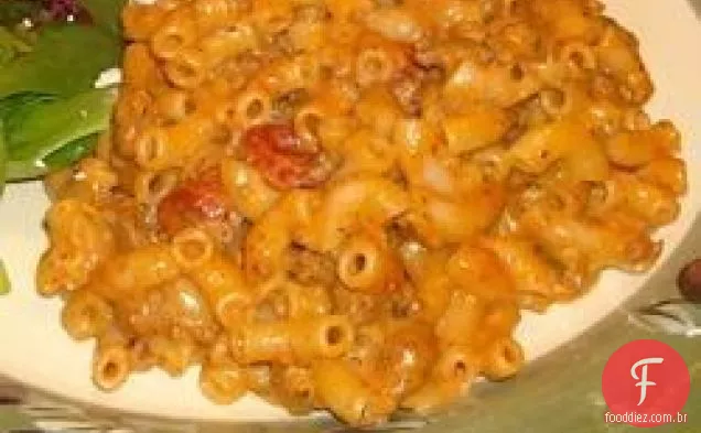 Macarrão e queijo com carne moída, Salsa e Chiles verdes