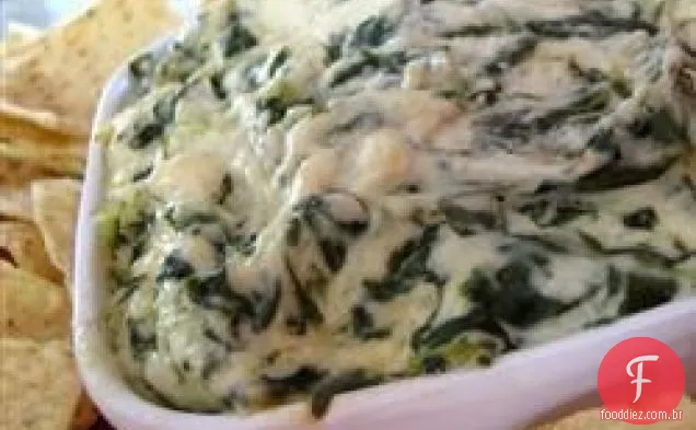 Estilo De Restaurante Com Molho De Alcachofra E Espinafre
