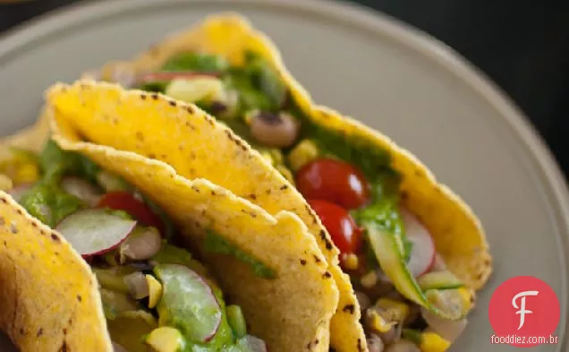 Tacos de abóbora de verão com abacate Chimichurri