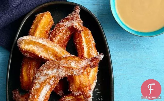Churros Com Molho De Coco