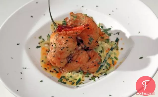 Camarão picante e Tempura de Vieira com salada de pepino