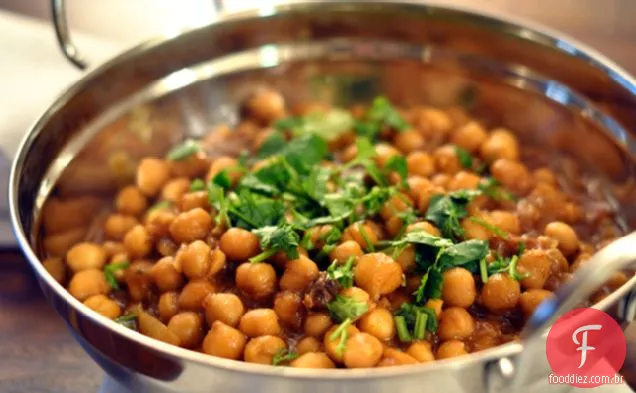 Grão De Bico Em Anis Estrela E Data Masala