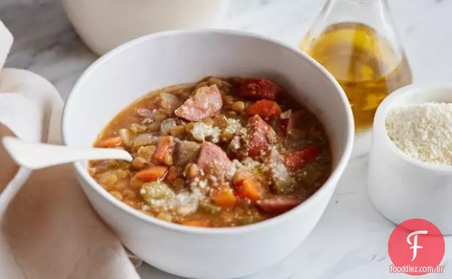 Sopa De Linguiça De Lentilha