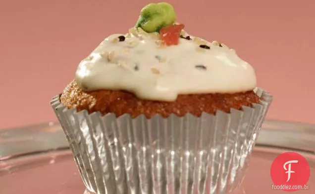 Gérmen de trigo e gengibre, creme de Wasabi e creme de atum Fraiche Cupcakes