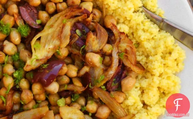 Cuscuz Com Grão De Bico, Erva-Doce E Frutas Cítricas