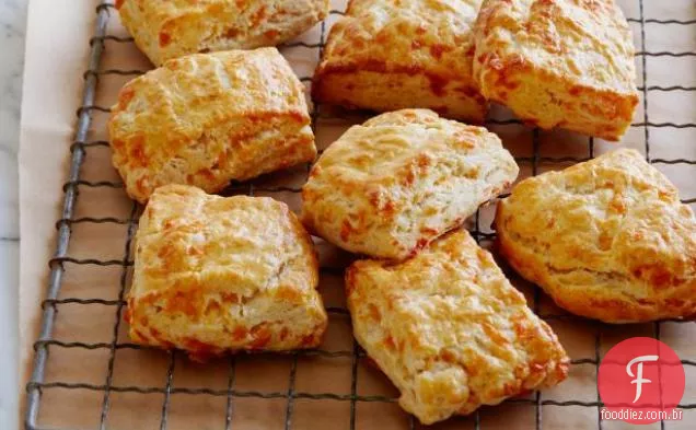 Biscoitos Cheddar Leitelho