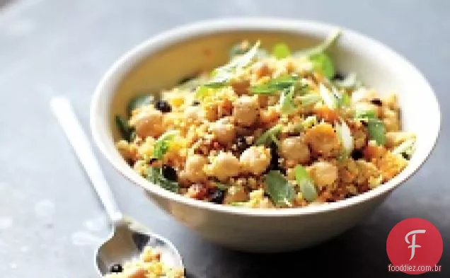Pesto de cenoura-pistache com Bulgur e Grão De Bico