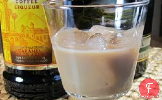 Coquetel de café e creme