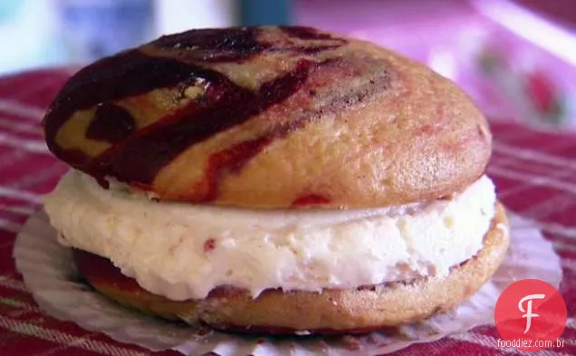 Peppermint Red Velvet Whoopie Pie