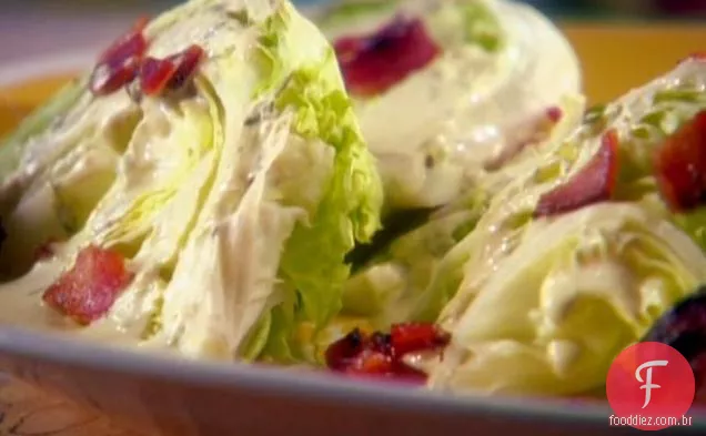Salada crocante com molho picante do Rancho