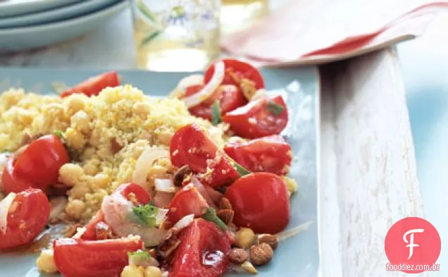 Salada de grão de bico Minty com cuscuz